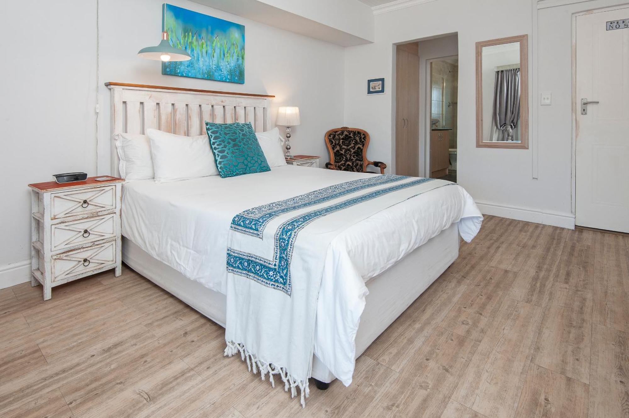 Oude Schuur Boutique Guesthouse Херманус Экстерьер фото