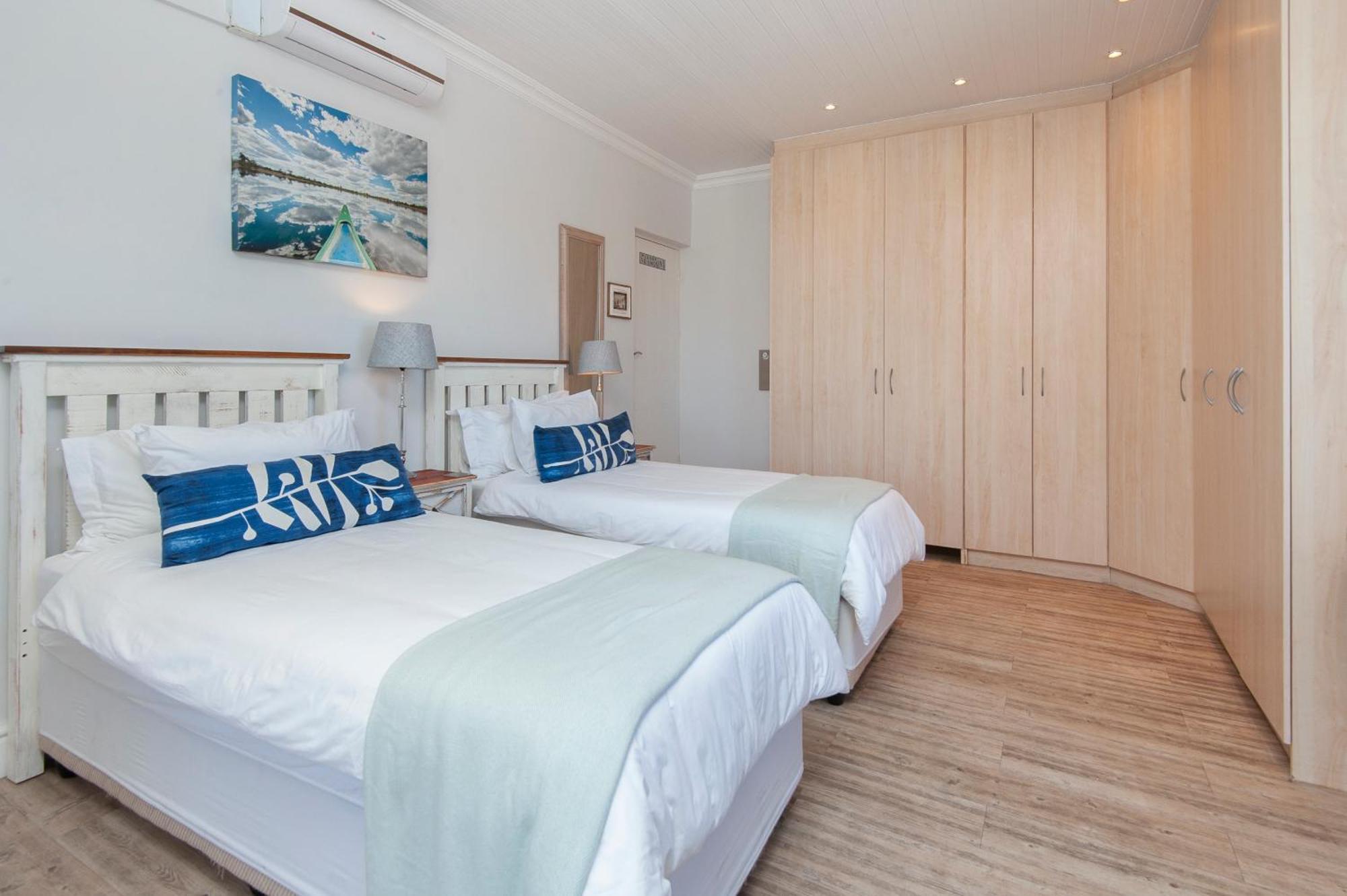 Oude Schuur Boutique Guesthouse Херманус Экстерьер фото